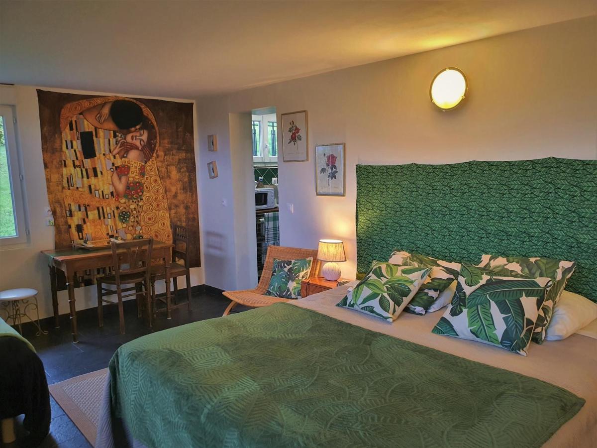 Bed and Breakfast La Citadelle Sainte-Genevieve-les-Gasny Exterior foto